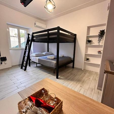 Airport Al Volo B&B カターニア エクステリア 写真