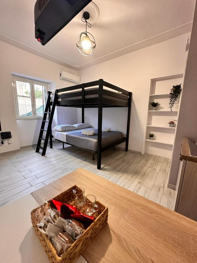 Airport Al Volo B&B カターニア エクステリア 写真