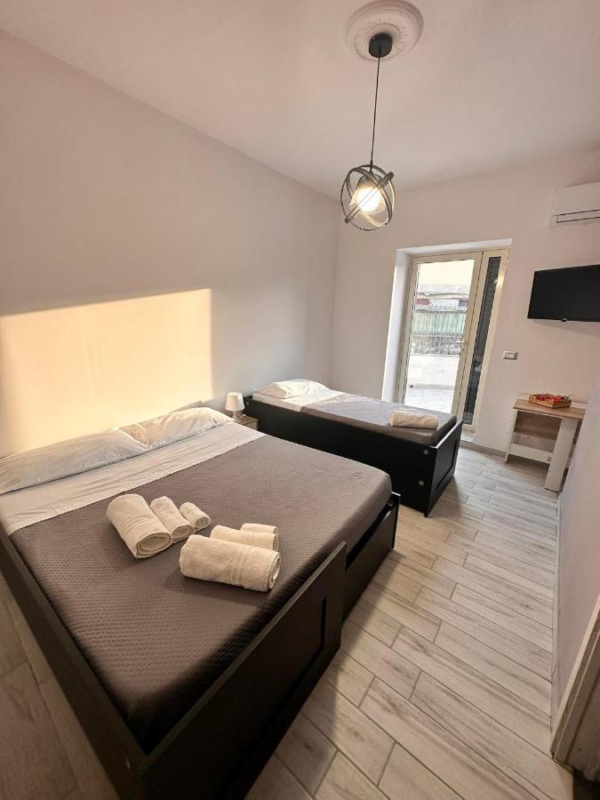 Airport Al Volo B&B カターニア エクステリア 写真