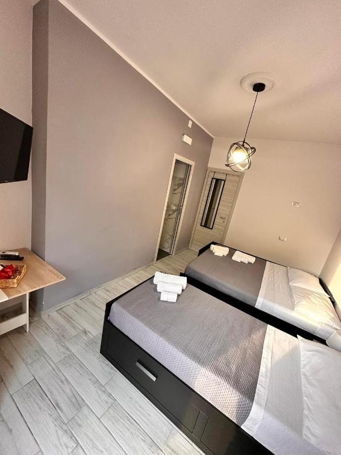 Airport Al Volo B&B カターニア エクステリア 写真