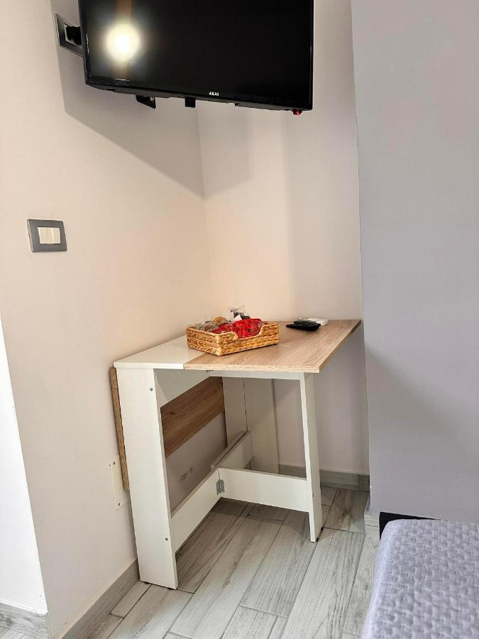 Airport Al Volo B&B カターニア エクステリア 写真
